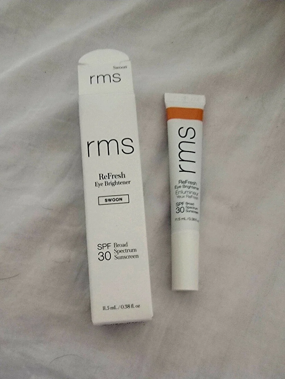 NIB RMS Beauty ReFresh Eye Brightener in Hush